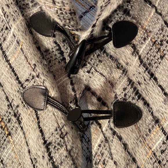 Very soft and comfy! Worn once. One size. - Picture 2 of 3